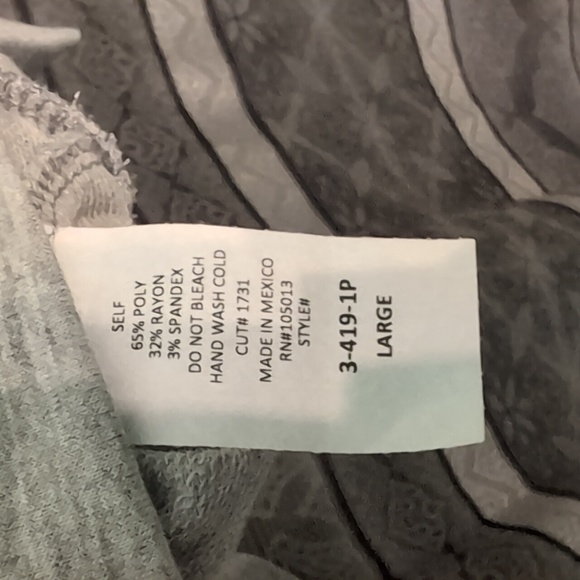 Grey basic top - Picture 5 of 5